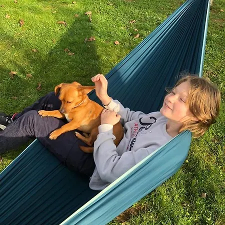 Tente de luxe Le Bon Chemin Roulotte Sainte-Nathalène
